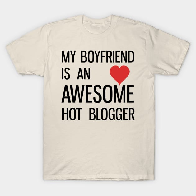 Blogger Boyfriend T-Shirt by Historia